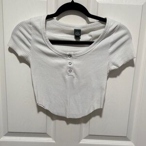 wild fable White Ribbed Scoop Neck Crop Top with Snap Buttons
